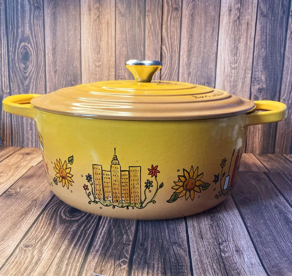 hand painted le creuset — Fashion Illustration, Wedding